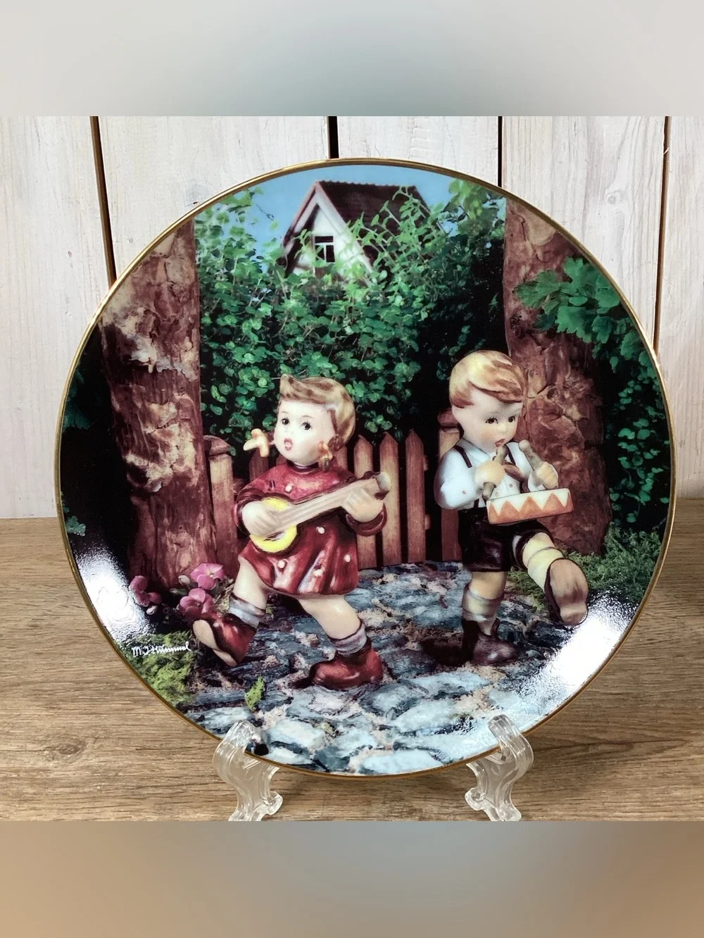 M.I. Hummel 1990 “Private Parade”, Little Companions Plate Danbury Mint #Q9971
